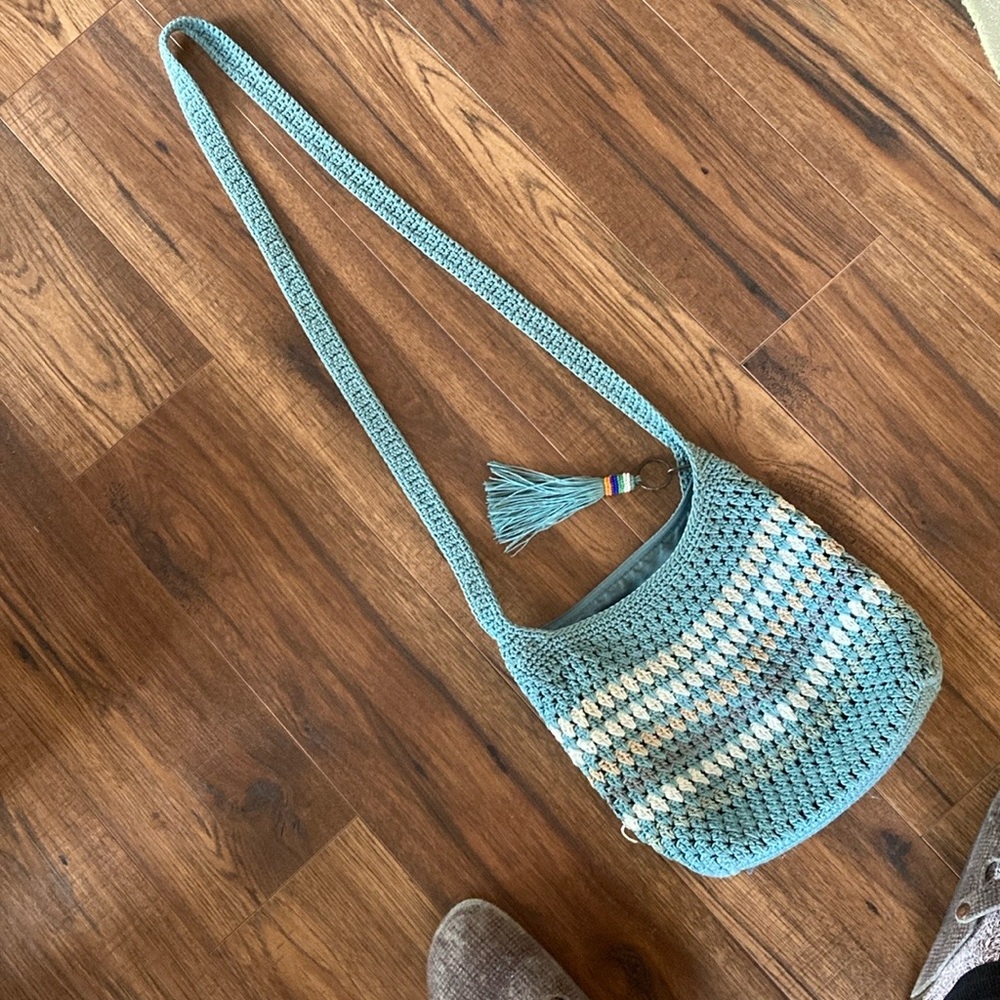 Chic SAK Crochet Crossbody Bag in Blue and White